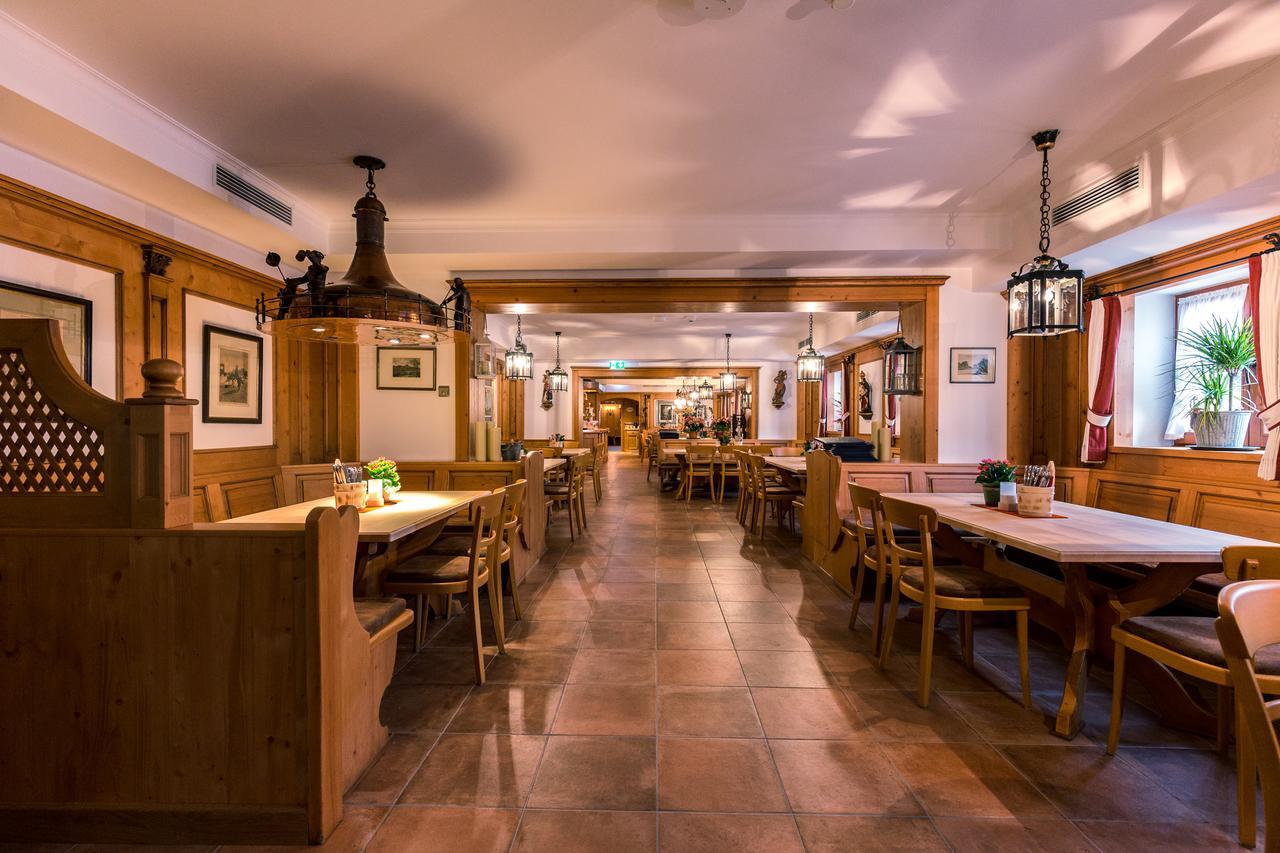 Hotel & Gaststaette Zum Erdinger Weissbraeu ミュンヘン エクステリア 写真