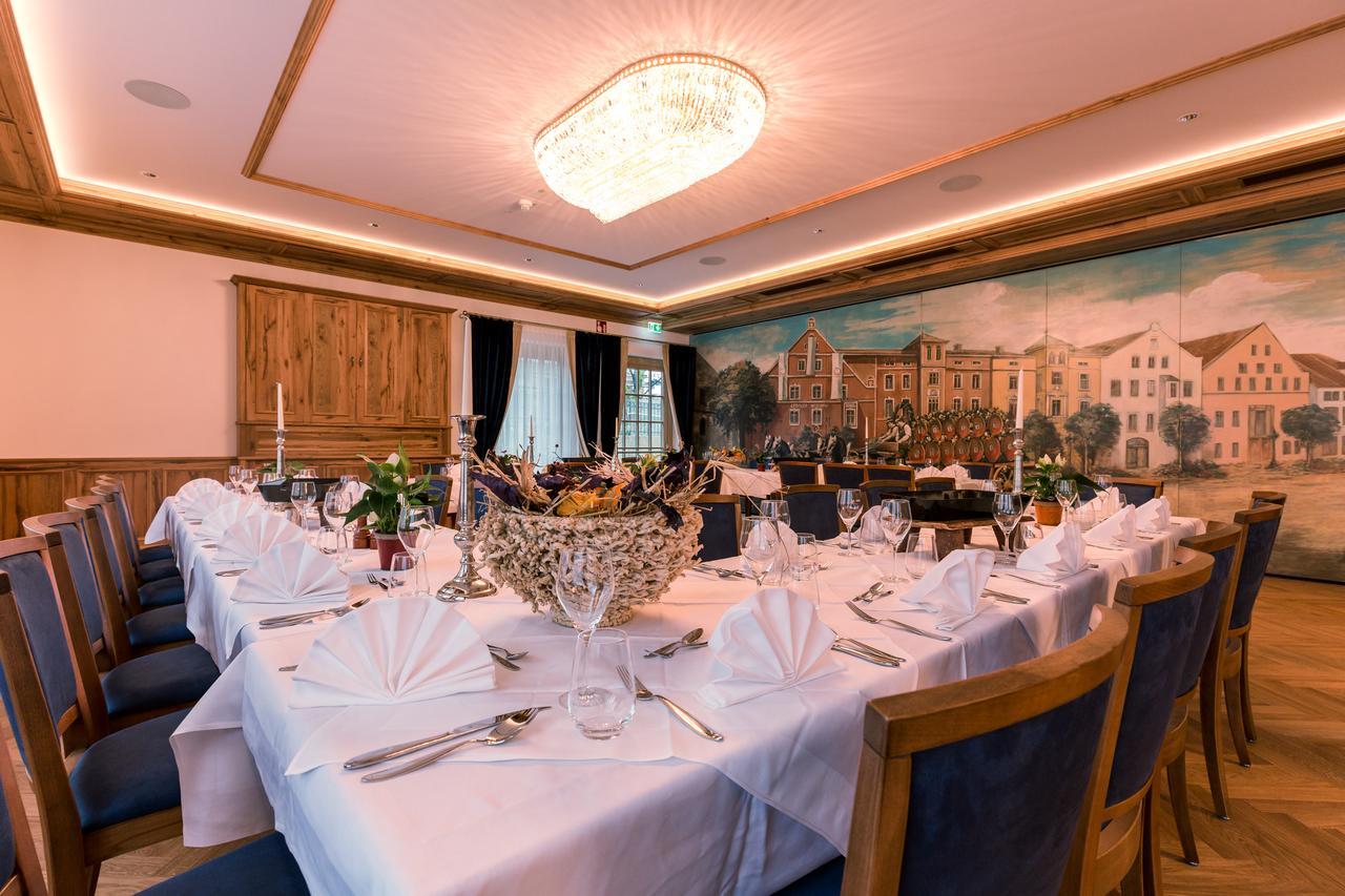 Hotel & Gaststaette Zum Erdinger Weissbraeu ミュンヘン エクステリア 写真