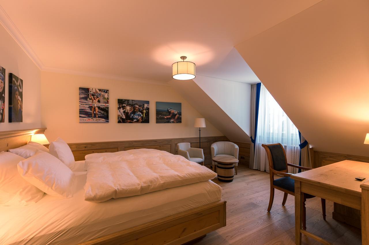 Hotel & Gaststaette Zum Erdinger Weissbraeu ミュンヘン エクステリア 写真